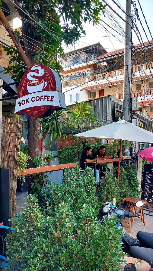 Sok Hotel And Coffee Сием Реап Екстериор снимка